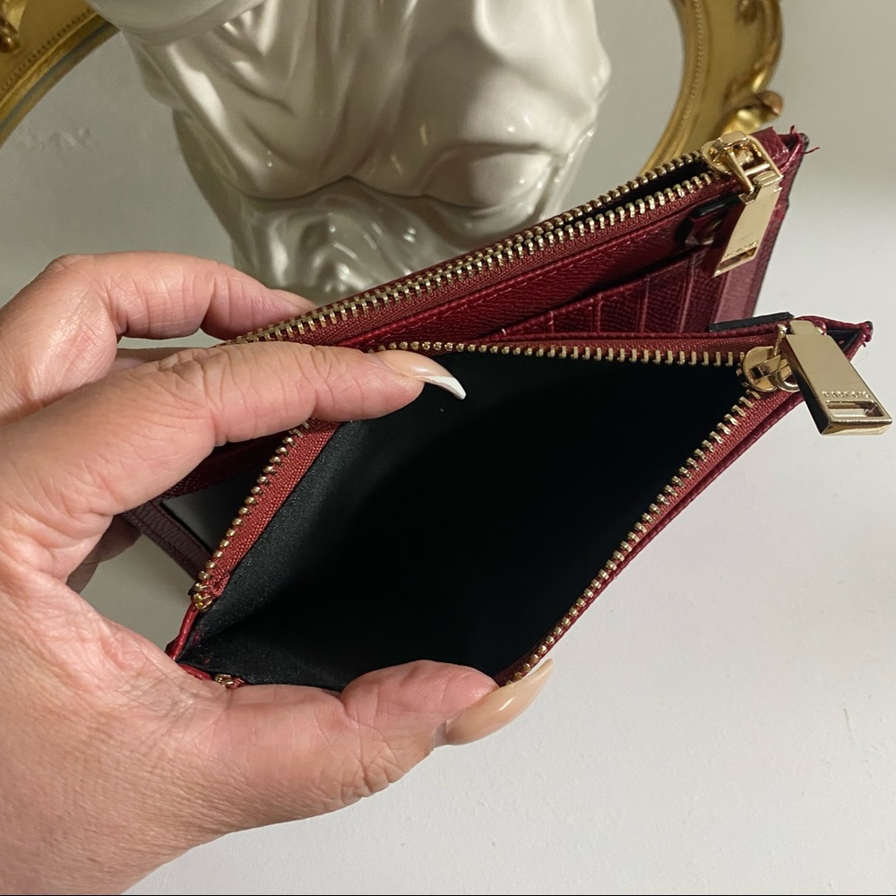 Cardholder Wallet - Picture 4 of 8